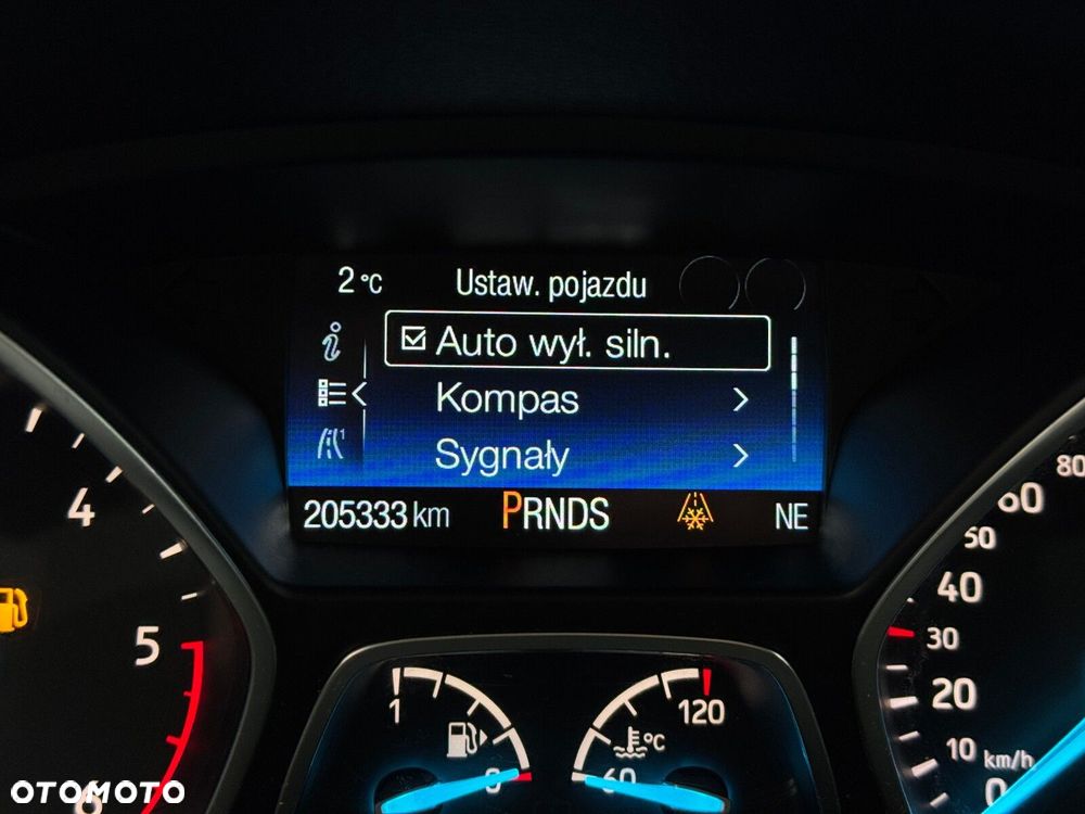 Ford Kuga 2.0 TDCi AWD Titanium - 36