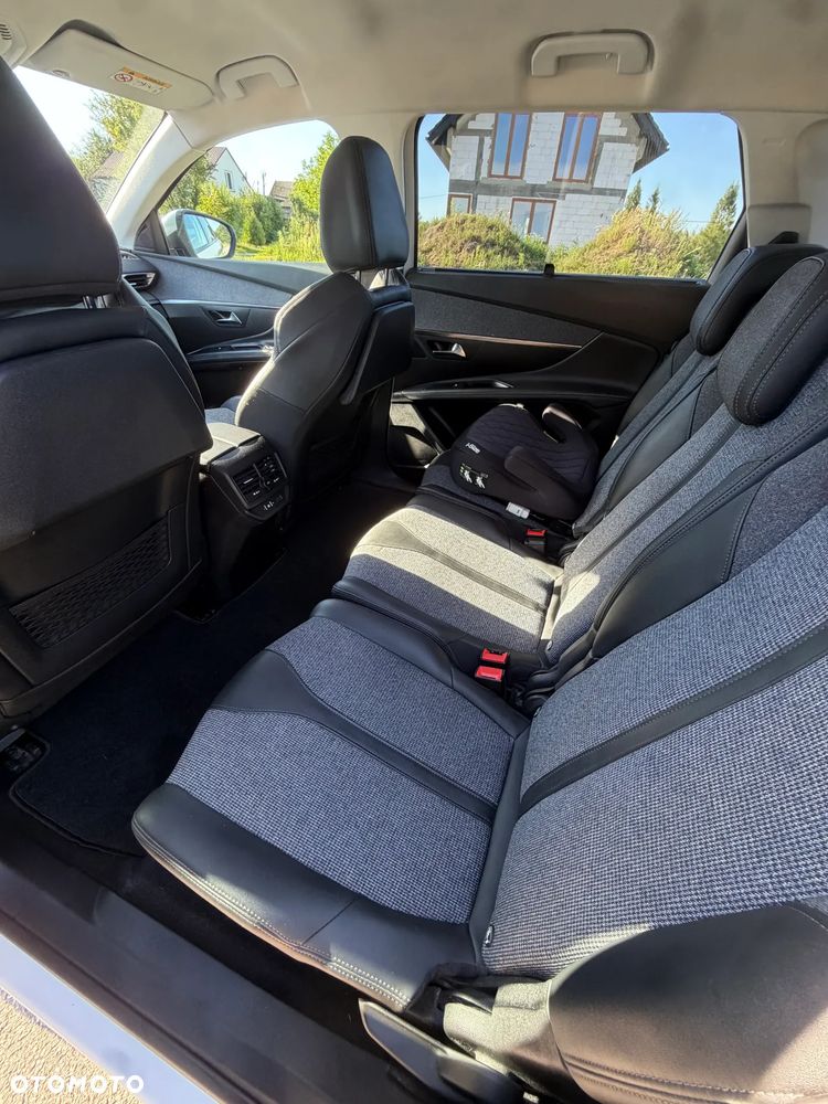 Peugeot 5008 1.5 BlueHDi Active Pack S&S EAT8 - 11