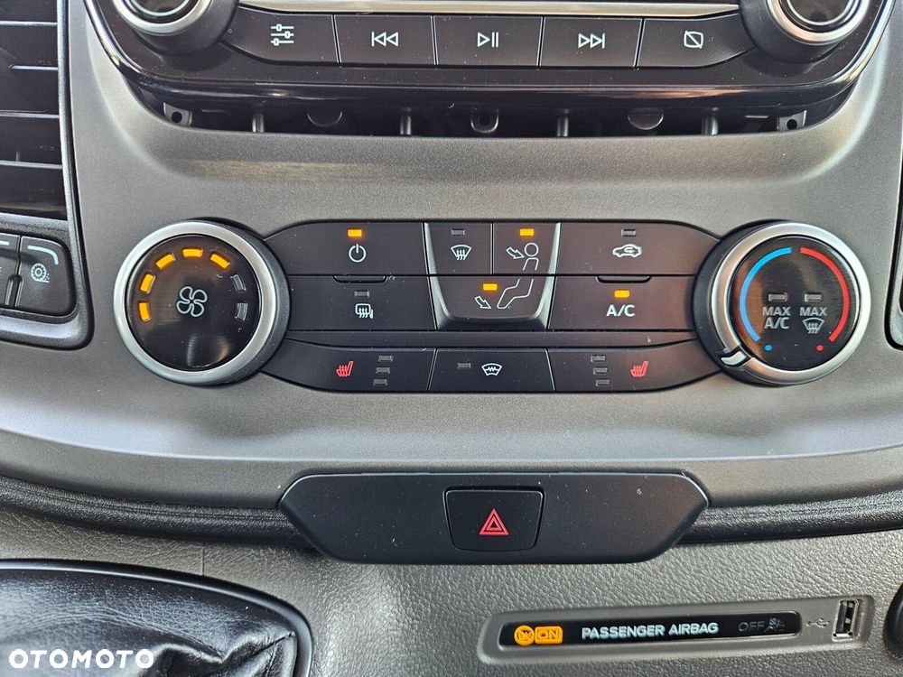 Ford transit-custom L2H2 *72900zł NETTO* Zabudowa warsztatowa 2.0TdCi/170KM - 29