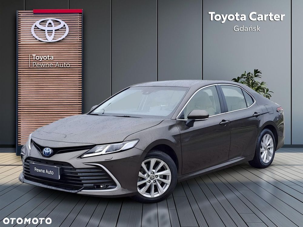 Toyota Camry 2.5 Hybrid Comfort CVT - 2