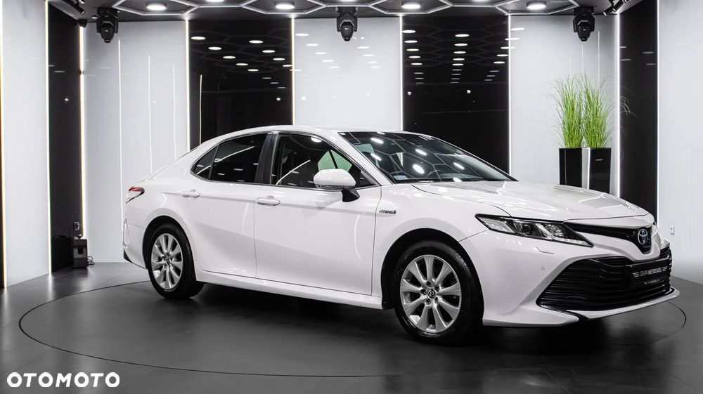 Toyota Camry 2.5 Hybrid Comfort CVT - 9