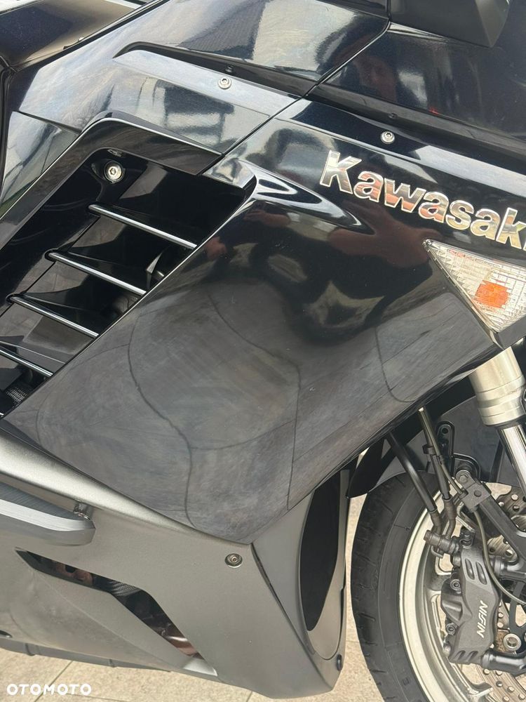 Kawasaki GTR - 20