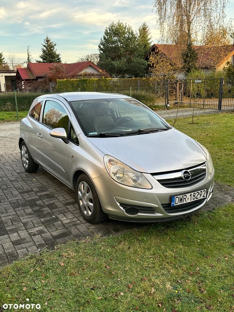 Opel Corsa 1.2 16V Enjoy - 1