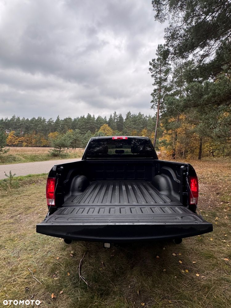 Dodge RAM 5.7 4x4 - 18