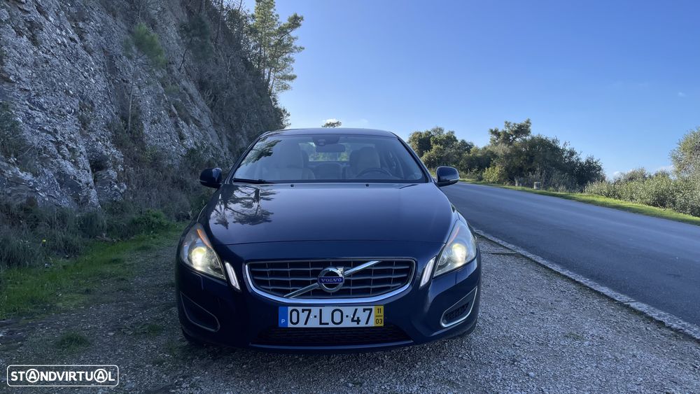 Volvo S60 2.0 D3 Momentum - 2