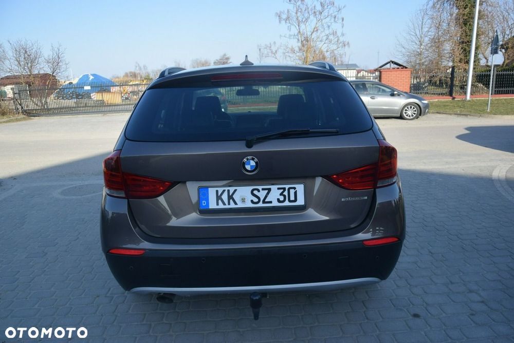BMW X1 xDrive20d - 14