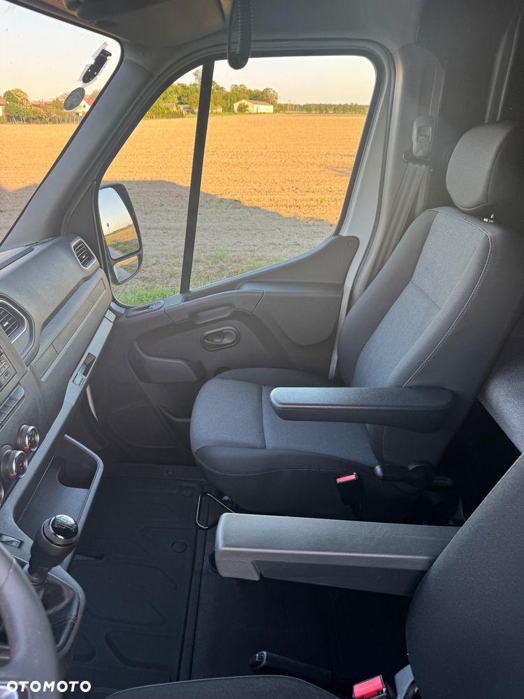 Renault Master - 13