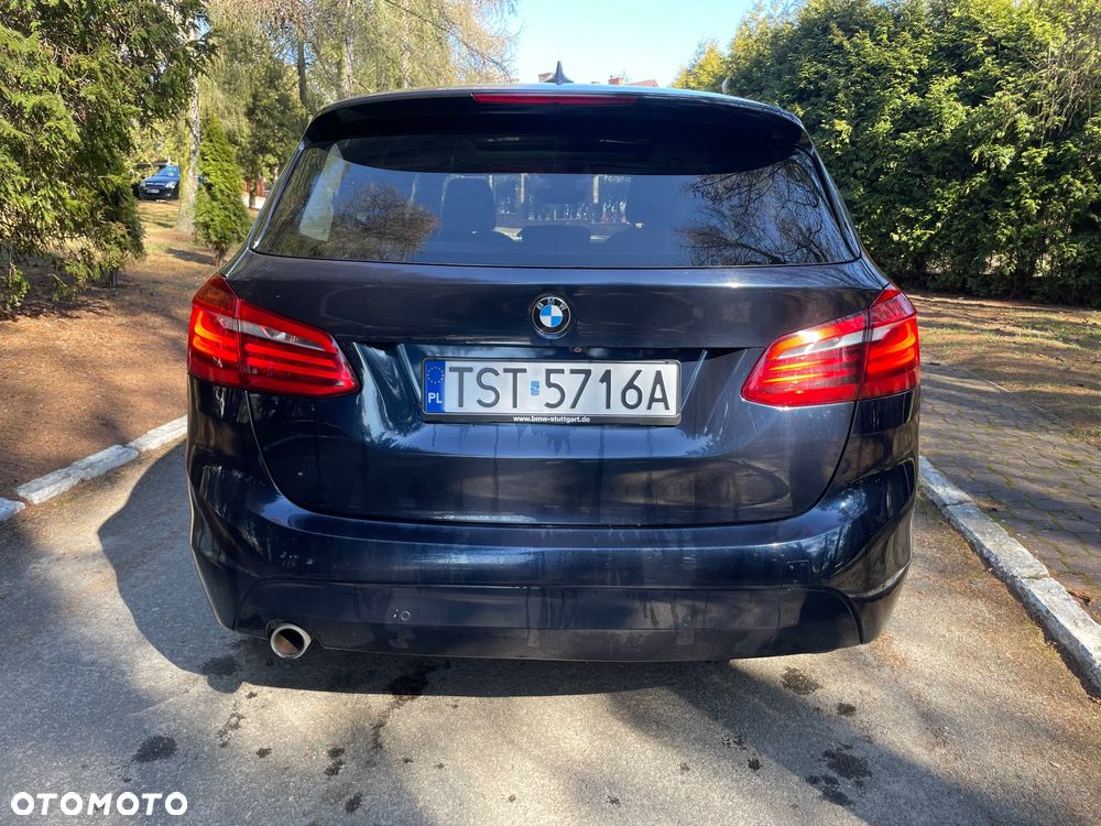 BMW Seria 2 218d Sport Line - 7