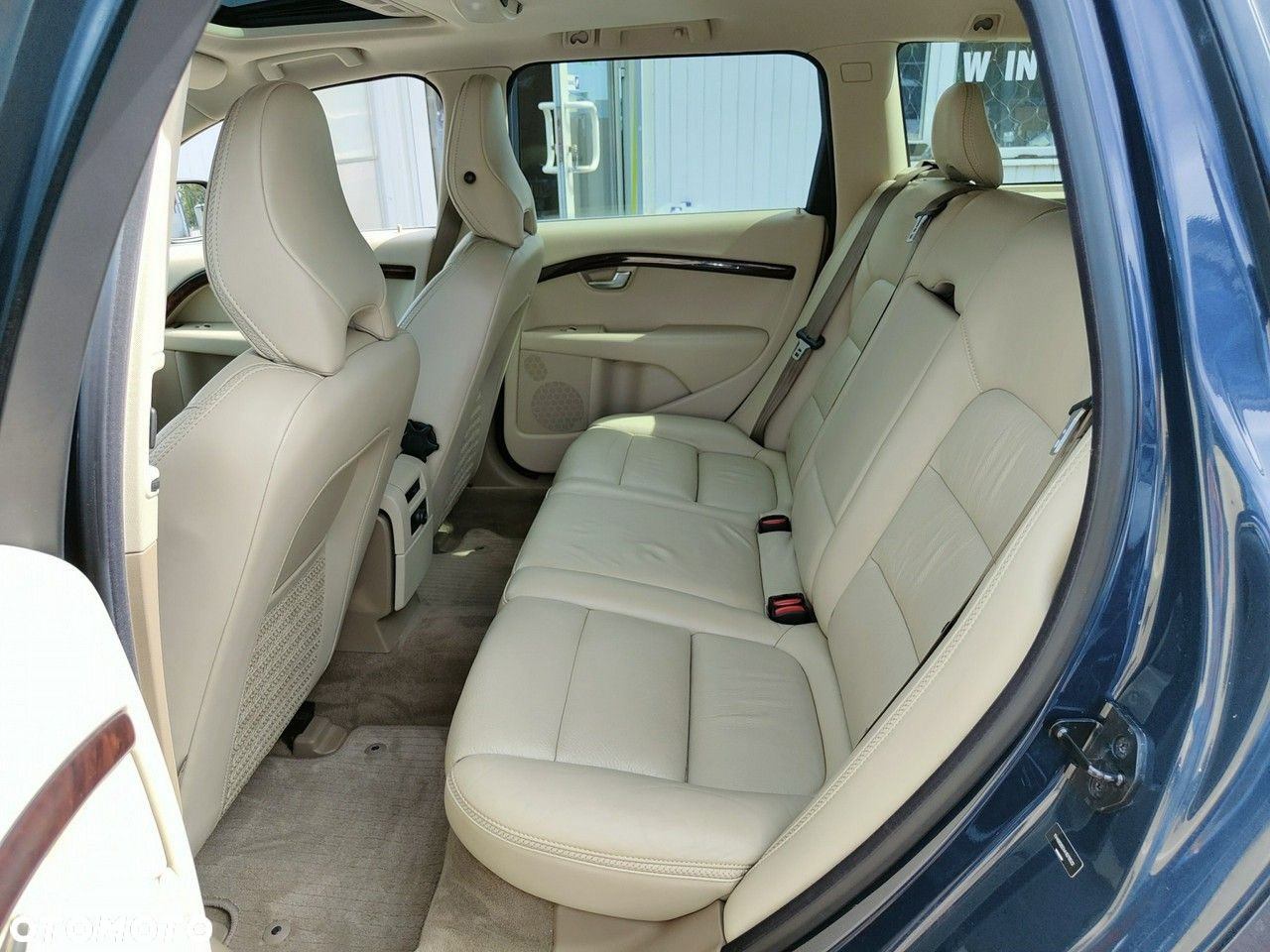 Volvo XC 70 T6 AWD Kinetic - 34