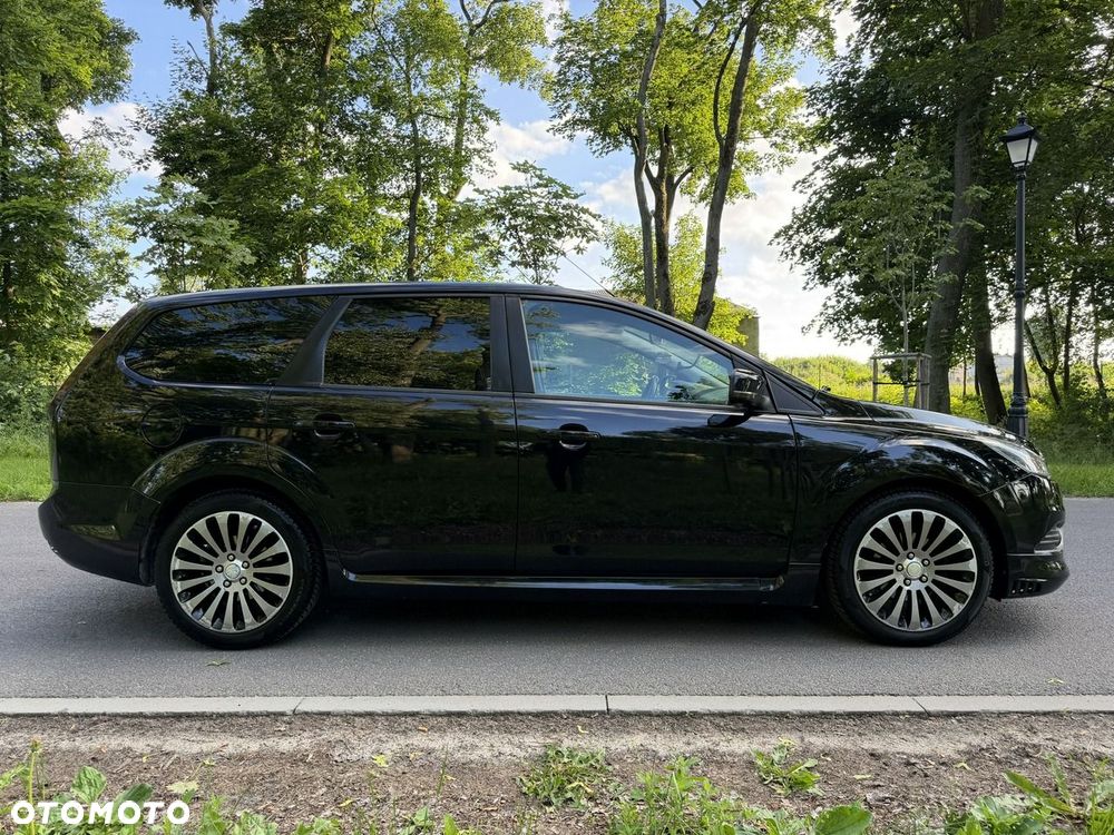 Ford Focus - 12