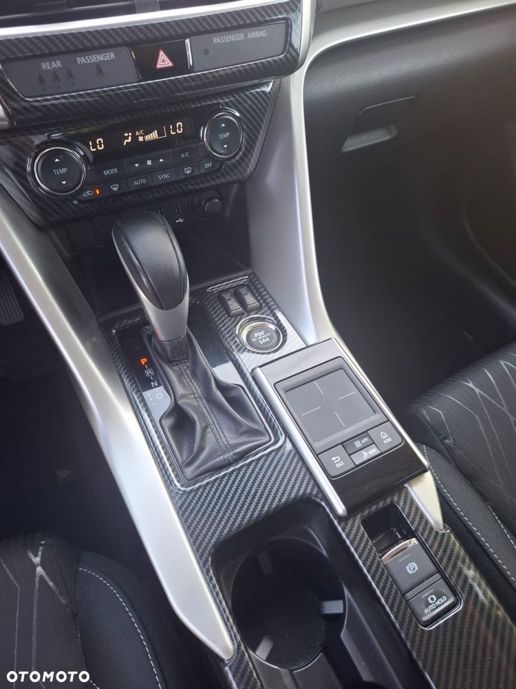 Mitsubishi Eclipse Cross 1.5 T Intense Plus CVT 4WD - 6