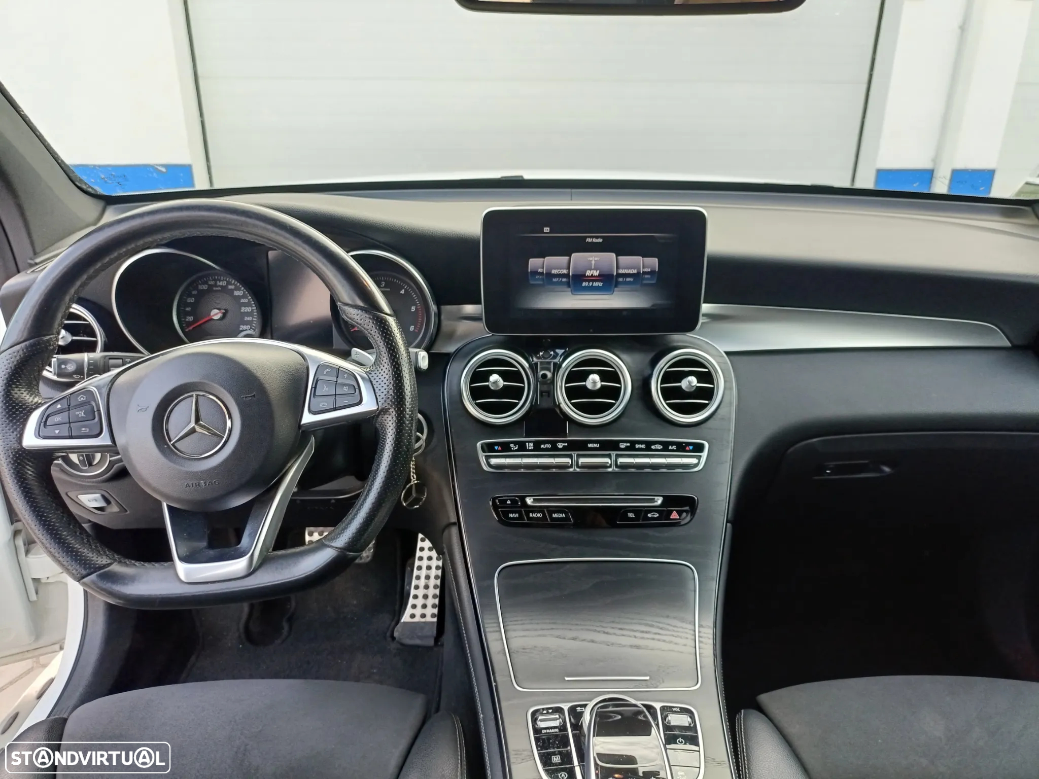 Mercedes-Benz GLC 250 d 4Matic 9G-TRONIC AMG Line - 8