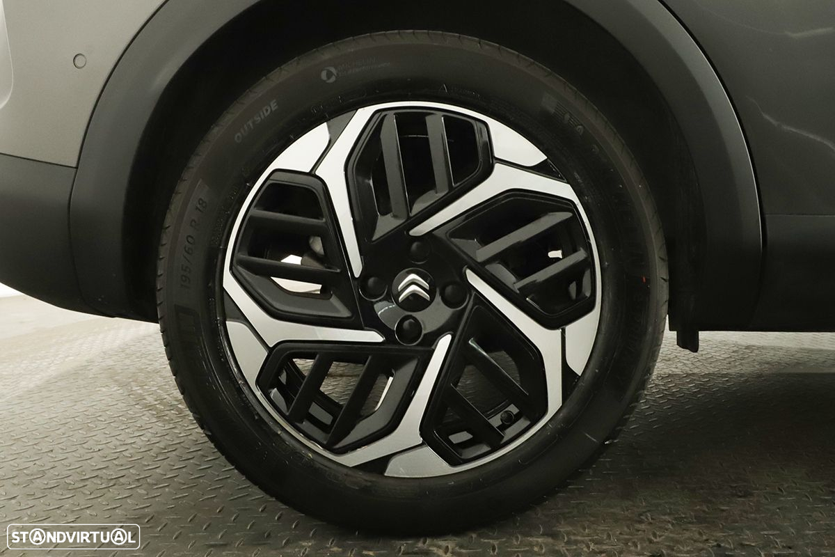 Citroën C4 1.2 PureTech Max EAT8 - 5