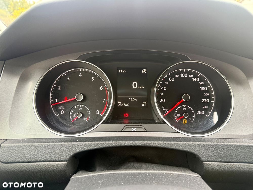 Volkswagen Golf 1.2 TSI BMT Trendline - 28