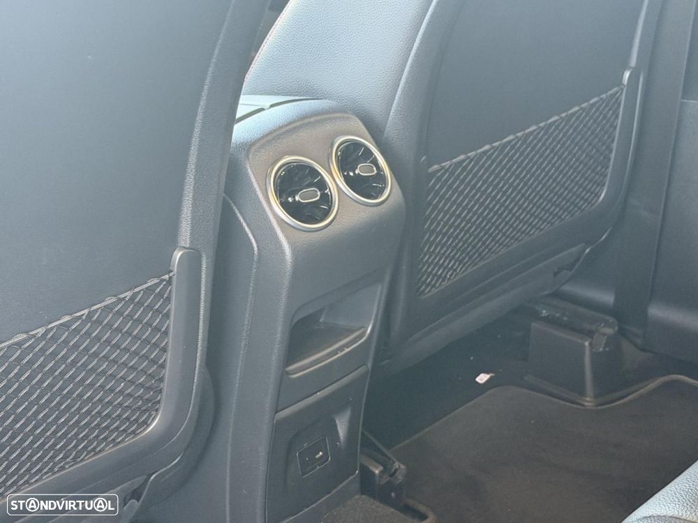 Mercedes-Benz GLB 200 d 4Matic AMG Line - 18