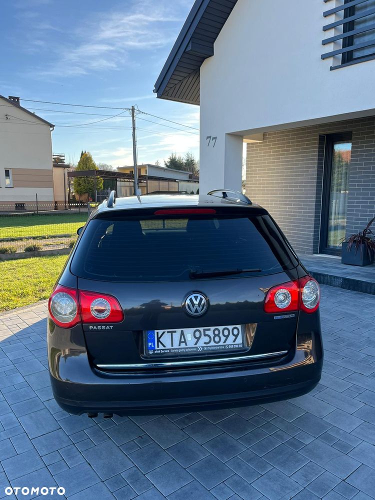 Volkswagen Passat 1.9 TDI Comfortline - 4