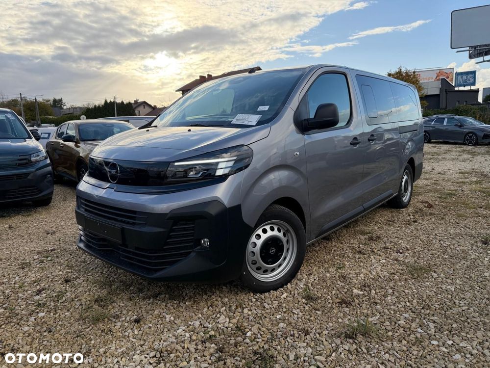 Opel Vivaro - 1