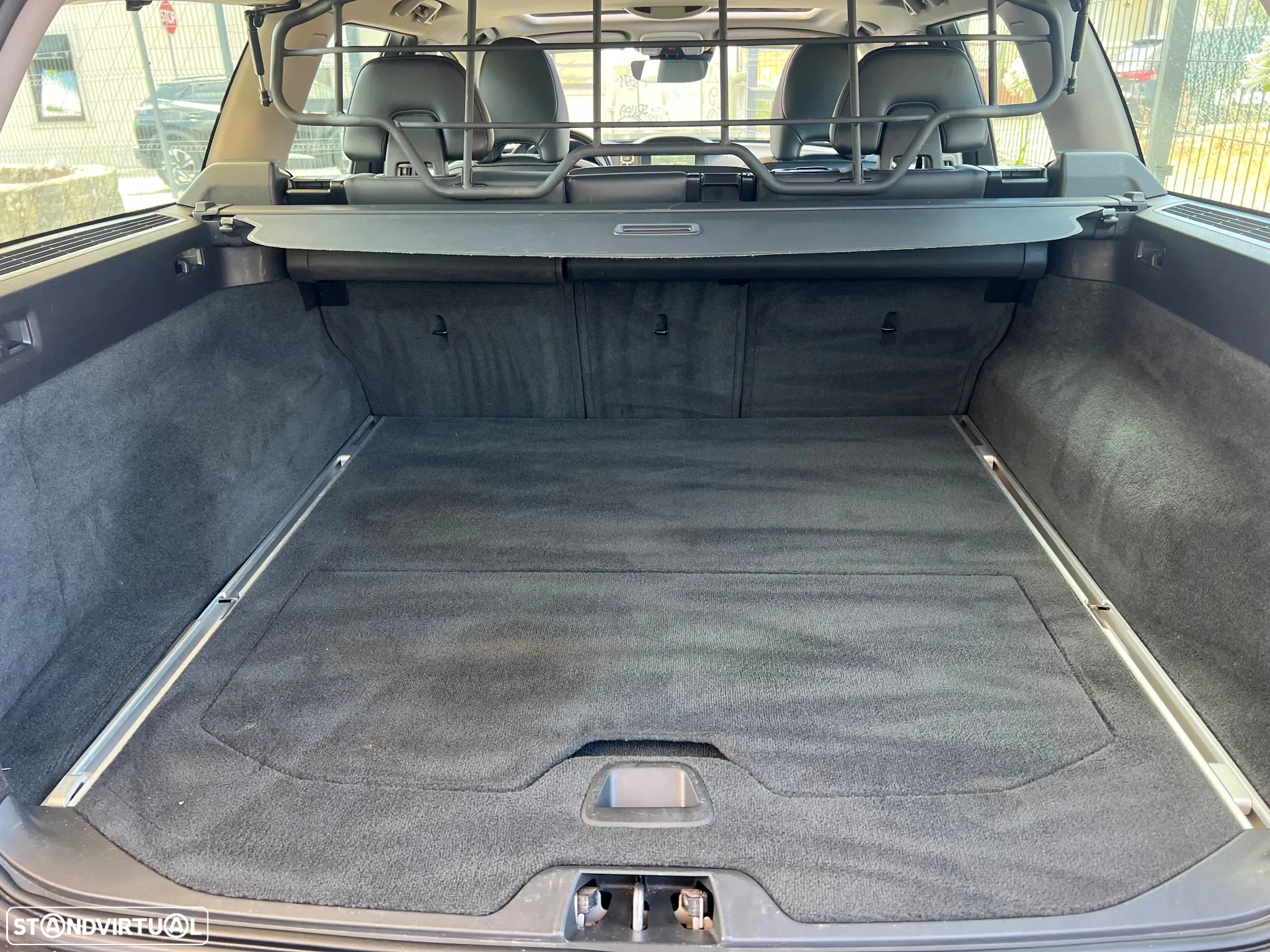 Volvo XC 70 2.0 D4 Summum Dynamic Geartronic - 40
