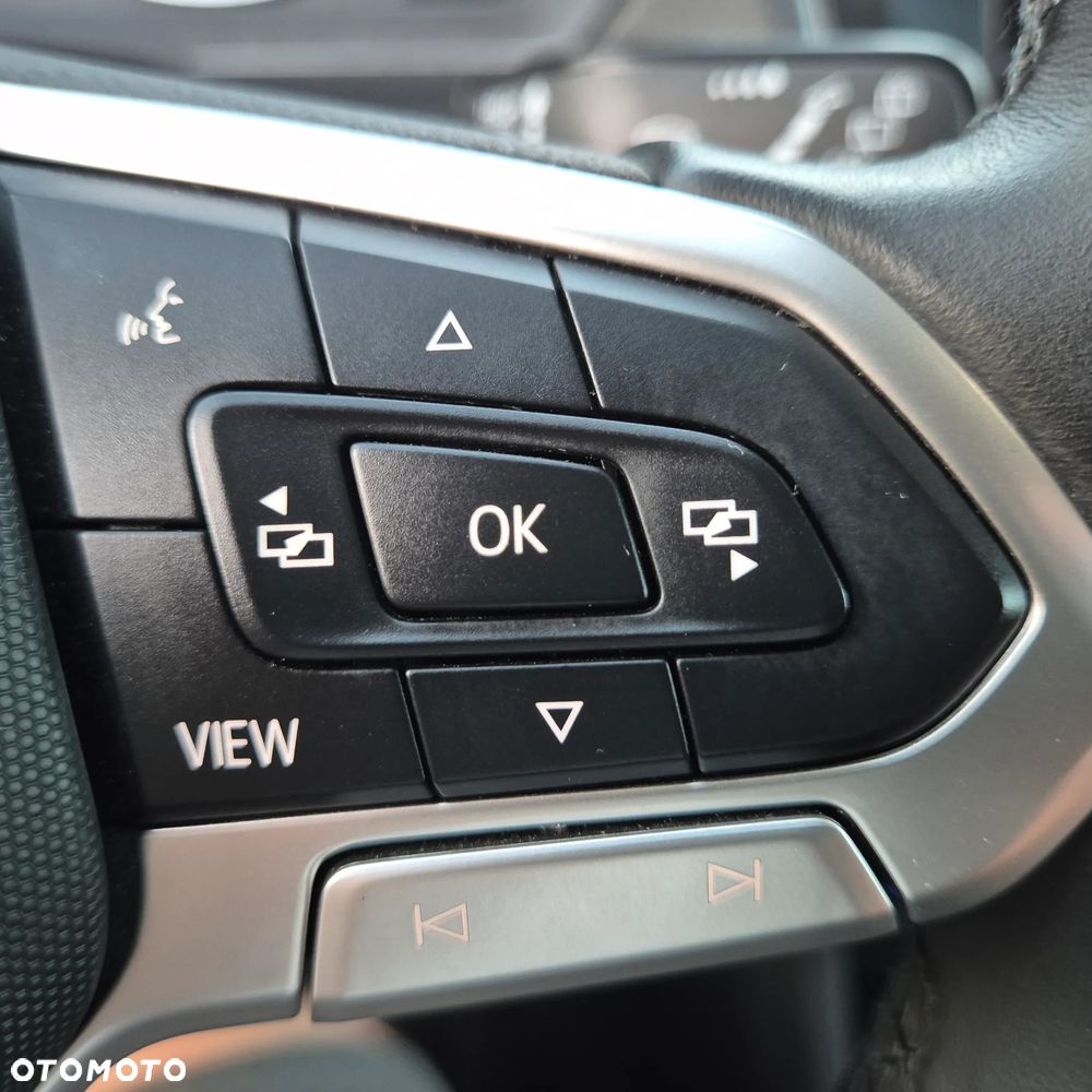 Volkswagen Tiguan - 28