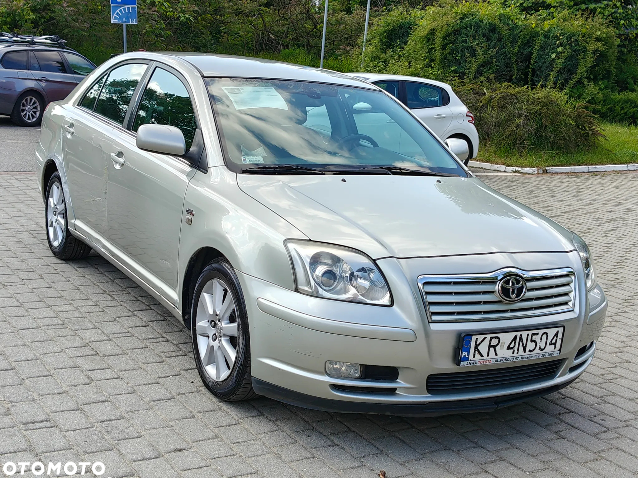 Toyota Avensis 2.0 D-4D - 11