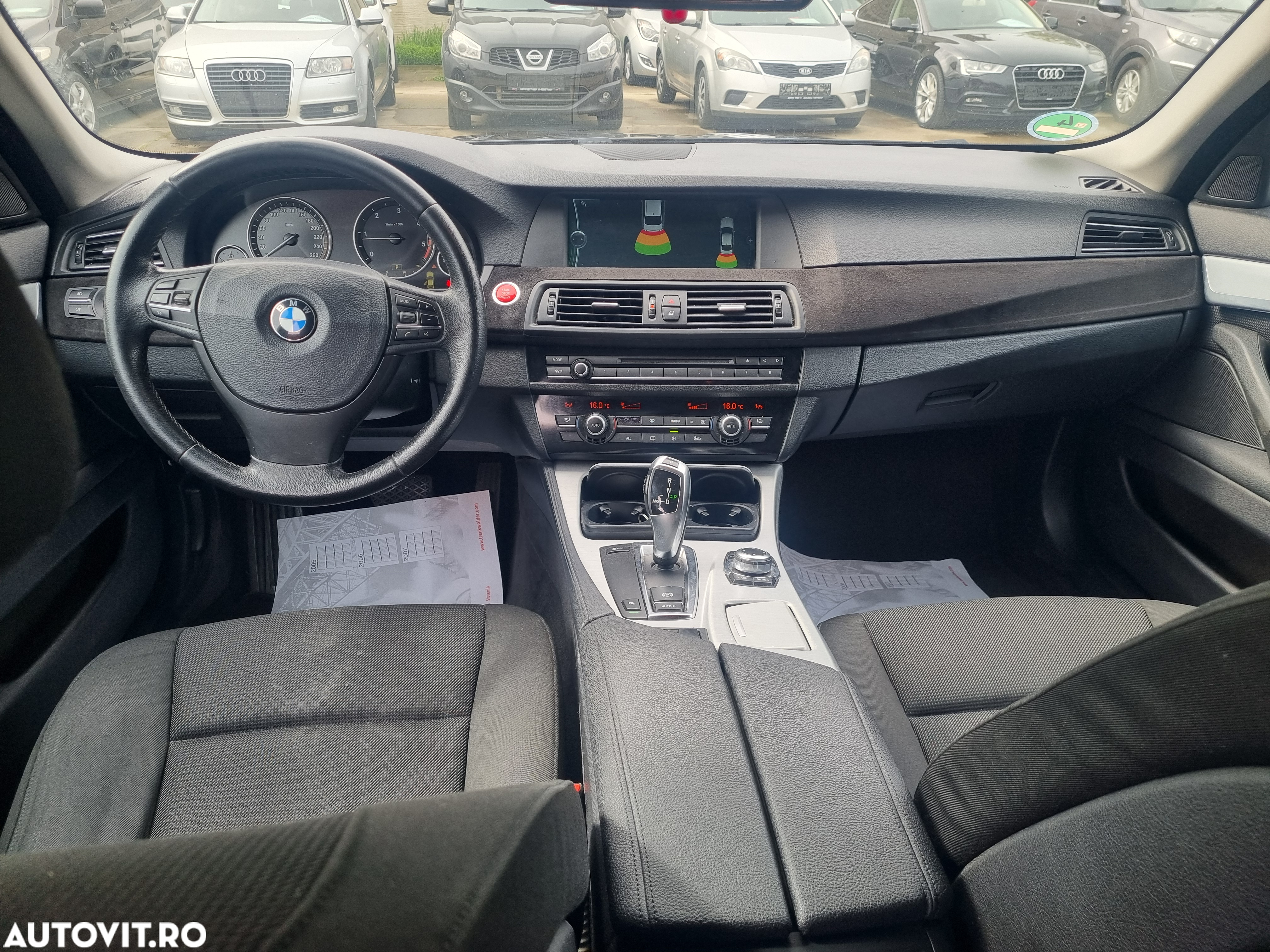 BMW Seria 5 520d Aut. Luxury Line - 7