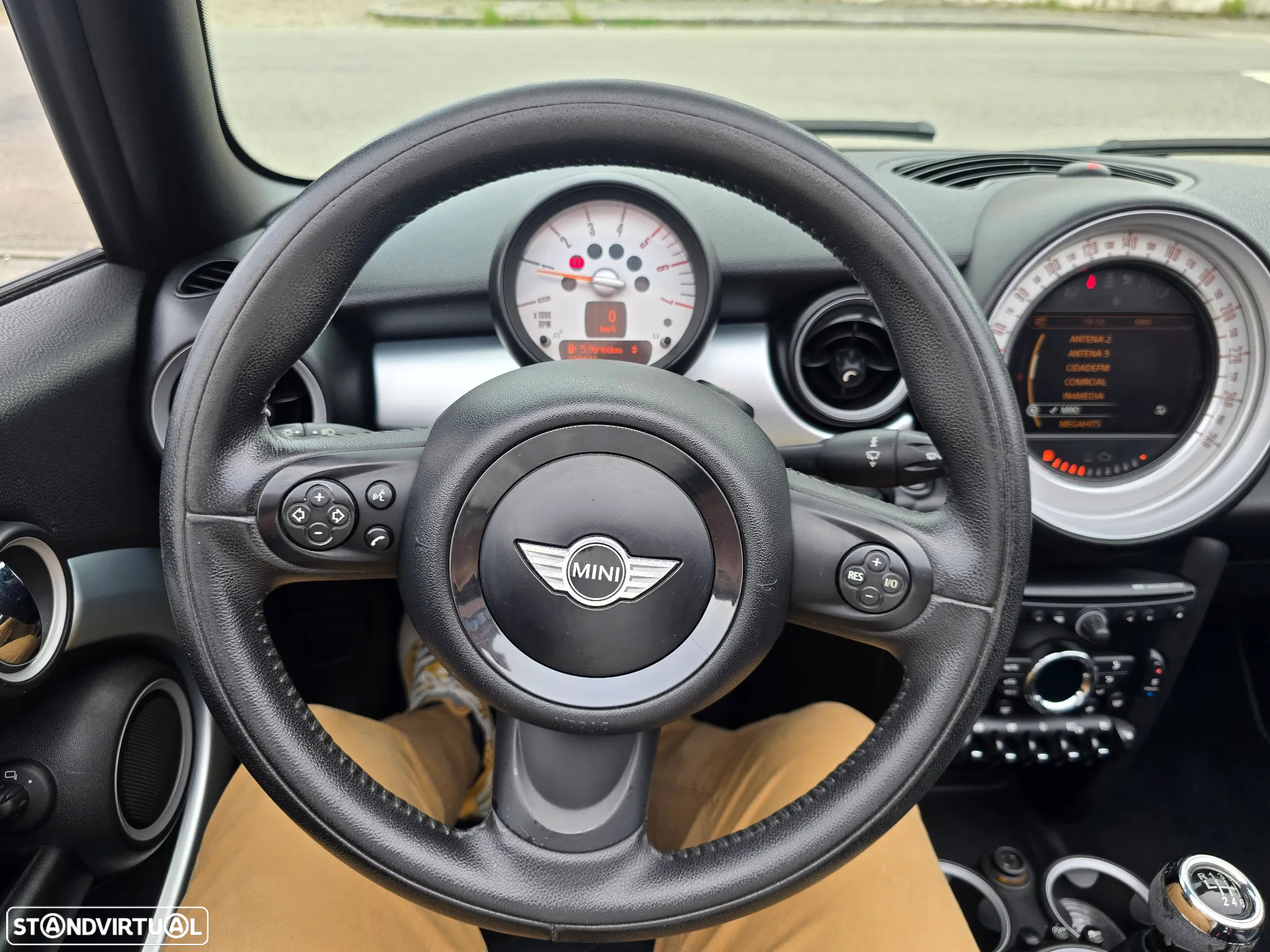 MINI Cabrio Cooper D - 18