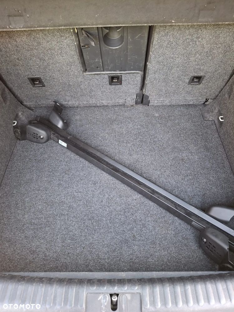 Volkswagen Tiguan - 9