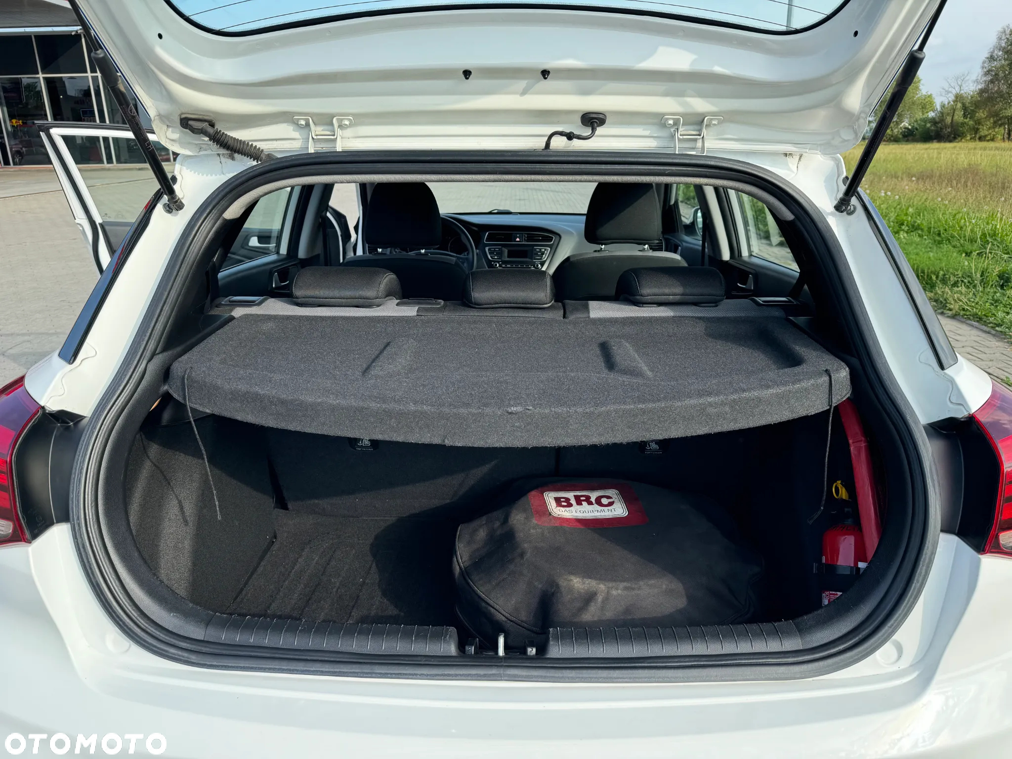 Hyundai i20 - 13
