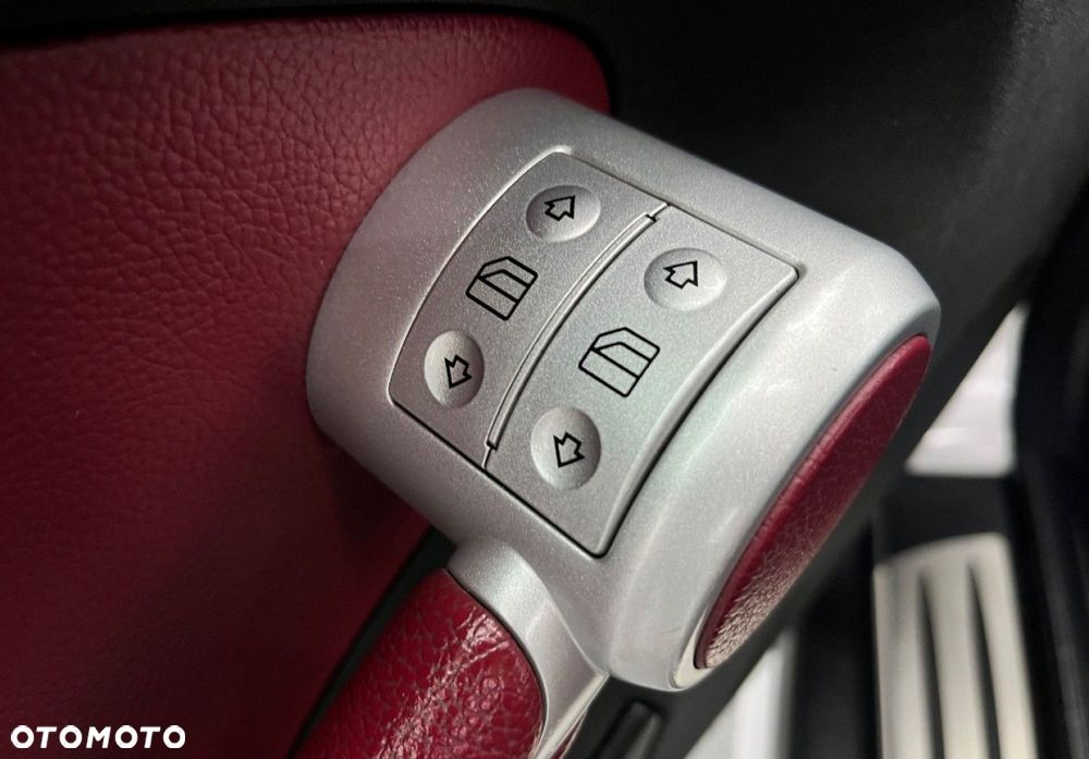 Mercedes-Benz SLK - 25