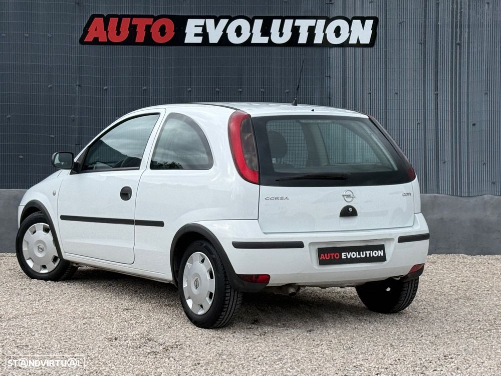 Opel Corsa 1.3 CDTi Enjoy - 2