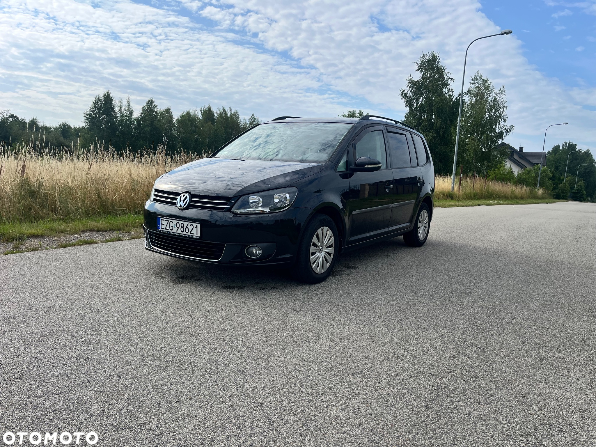 Volkswagen Touran 1.6 TDI DPF BlueMot Comfortline - 12