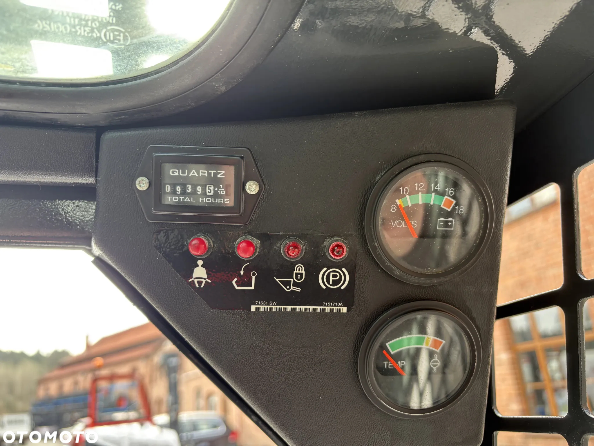 Bobcat S70 - 25