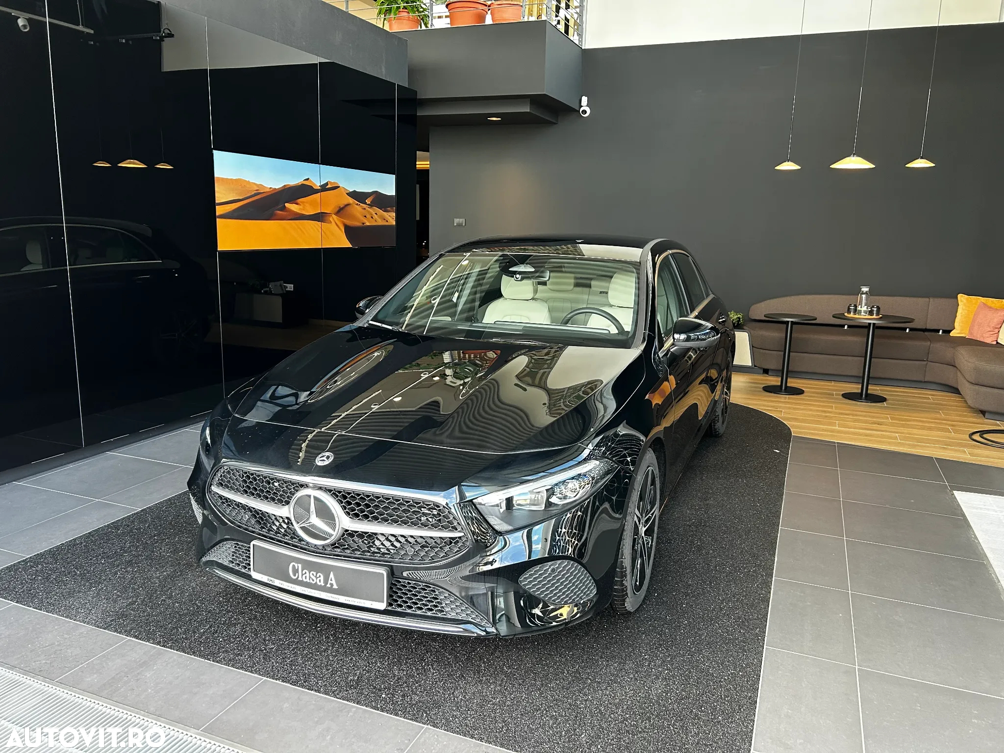 Mercedes-Benz A 200 MHEV 7G-DCT - 3