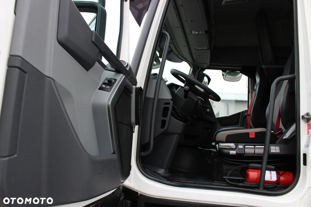 Renault T460  / 590 000 km / STANDARD / Euro 6/ ACC /*SERWIS France*/ STAN IDEALNY / - 27