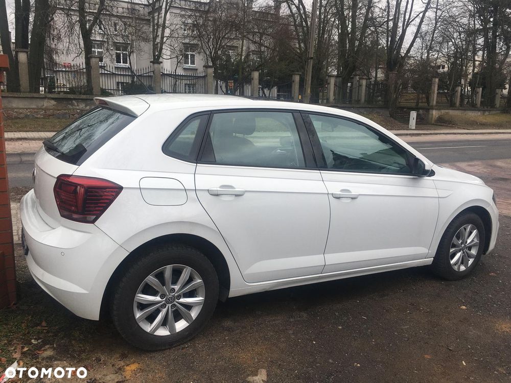 Volkswagen Polo - 9
