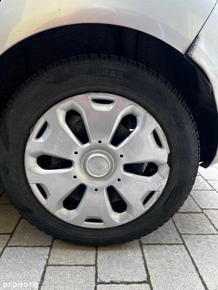 Ford Fiesta 1.5 TDCi Celebration - 11