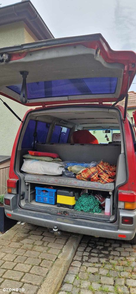 Volkswagen Multivan Standard - 10