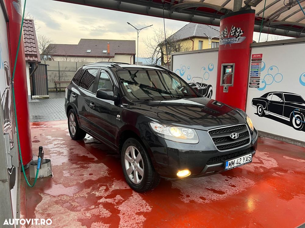Hyundai Santa Fe 2.2 DSL VGT 5 SEATS 4WD AT PREMIUM - 8