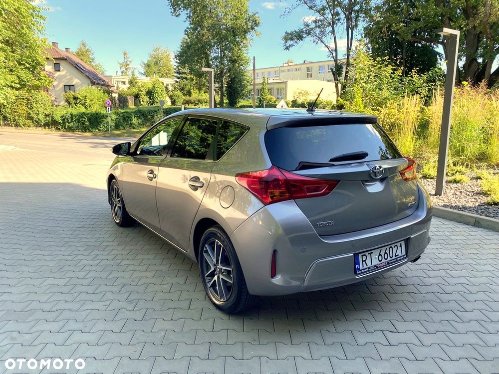 Toyota Auris 1.6 Prestige - 6