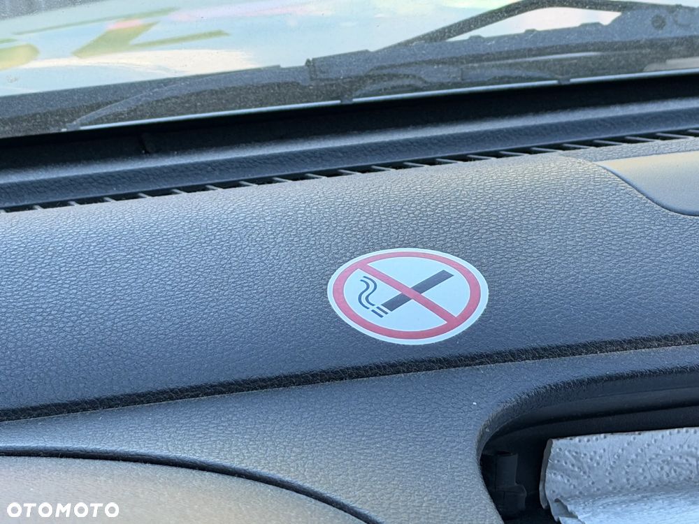 Nissan NV200 Evalia (mit Batterie) Tekna - 24