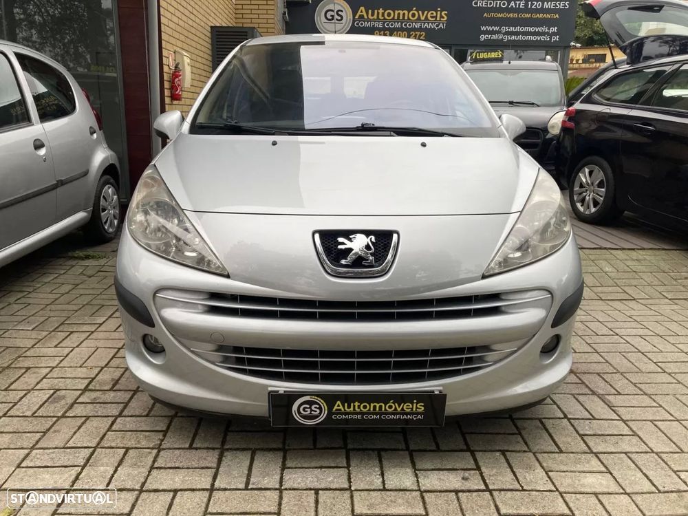 Peugeot 207 1.4 16V Trendy - 3