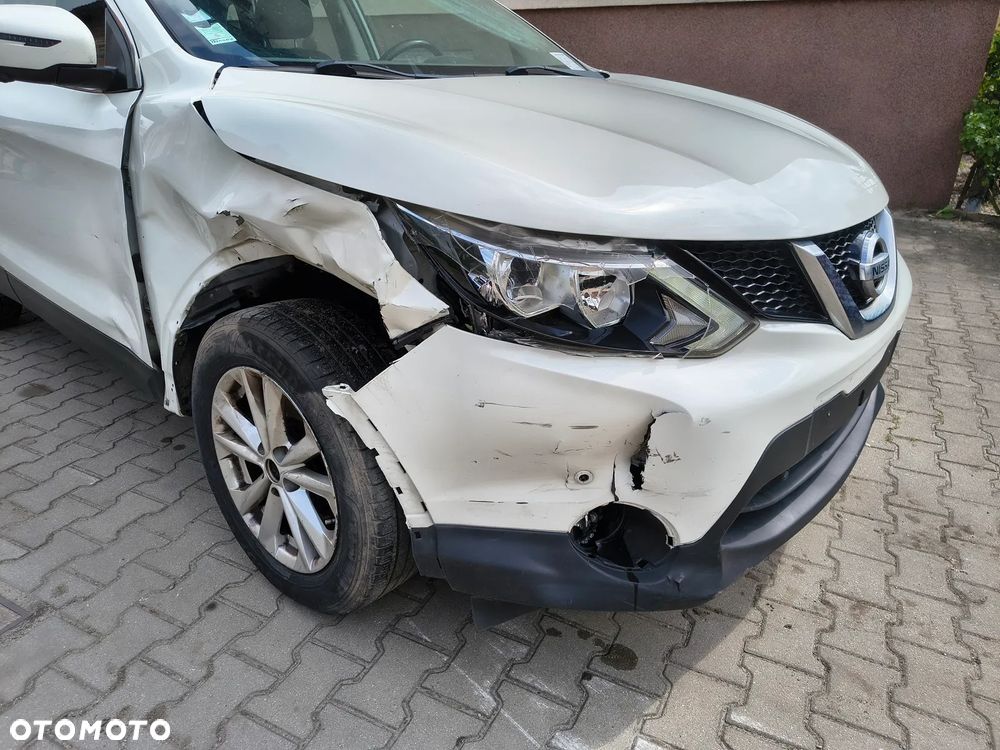 Nissan Qashqai - 4