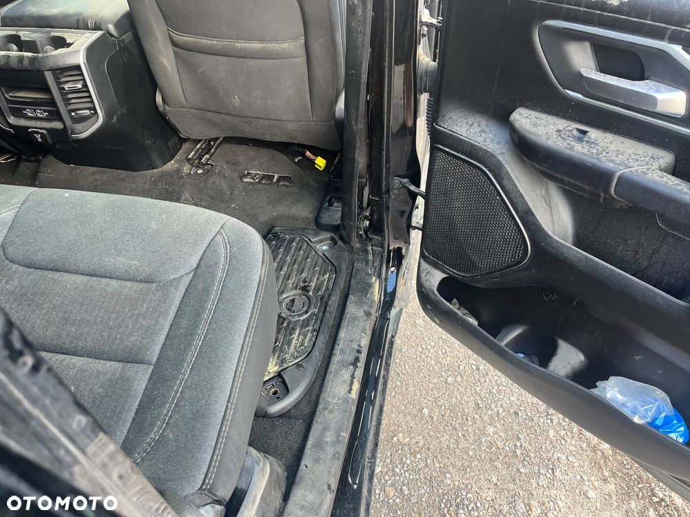 RAM 1500 - 15
