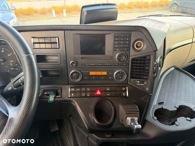 Mercedes-Benz 1845 - 16