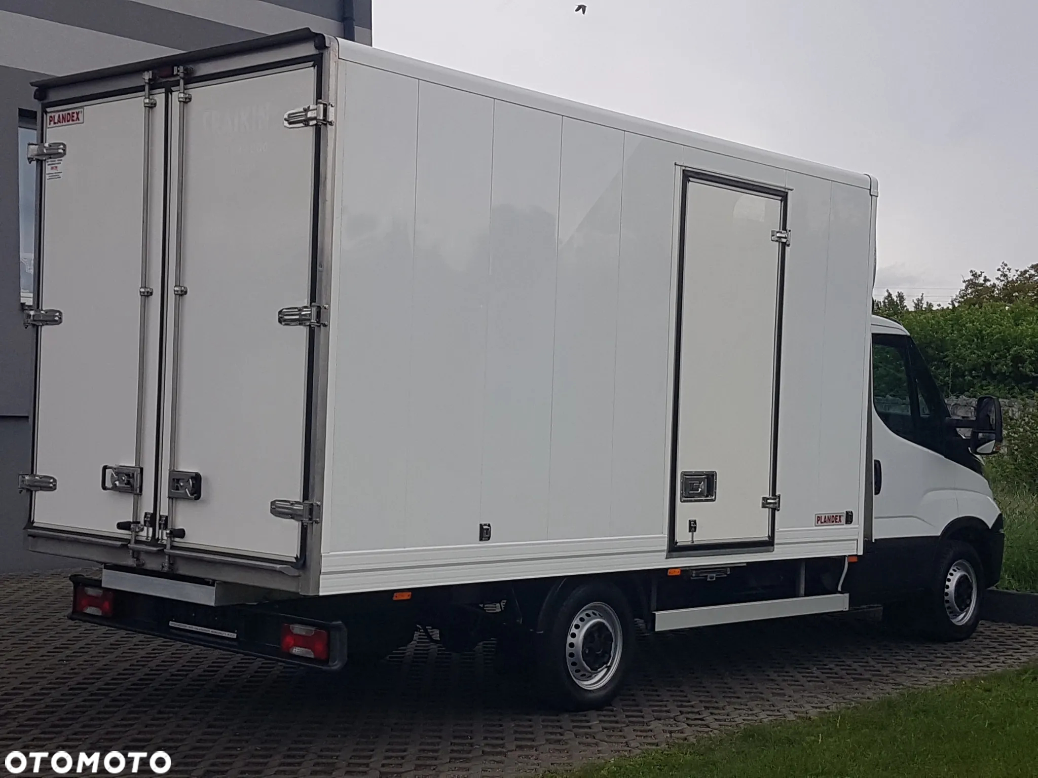 Iveco DAILY 3,0 KLIMA 8EP KONTENER 4,22x2,10x2,11 AC KRAJOWY DMC 3500 KG 35S15 - 4