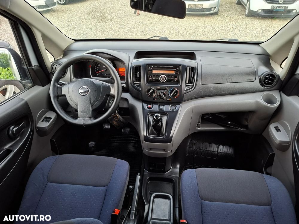 Nissan NV200 - 13