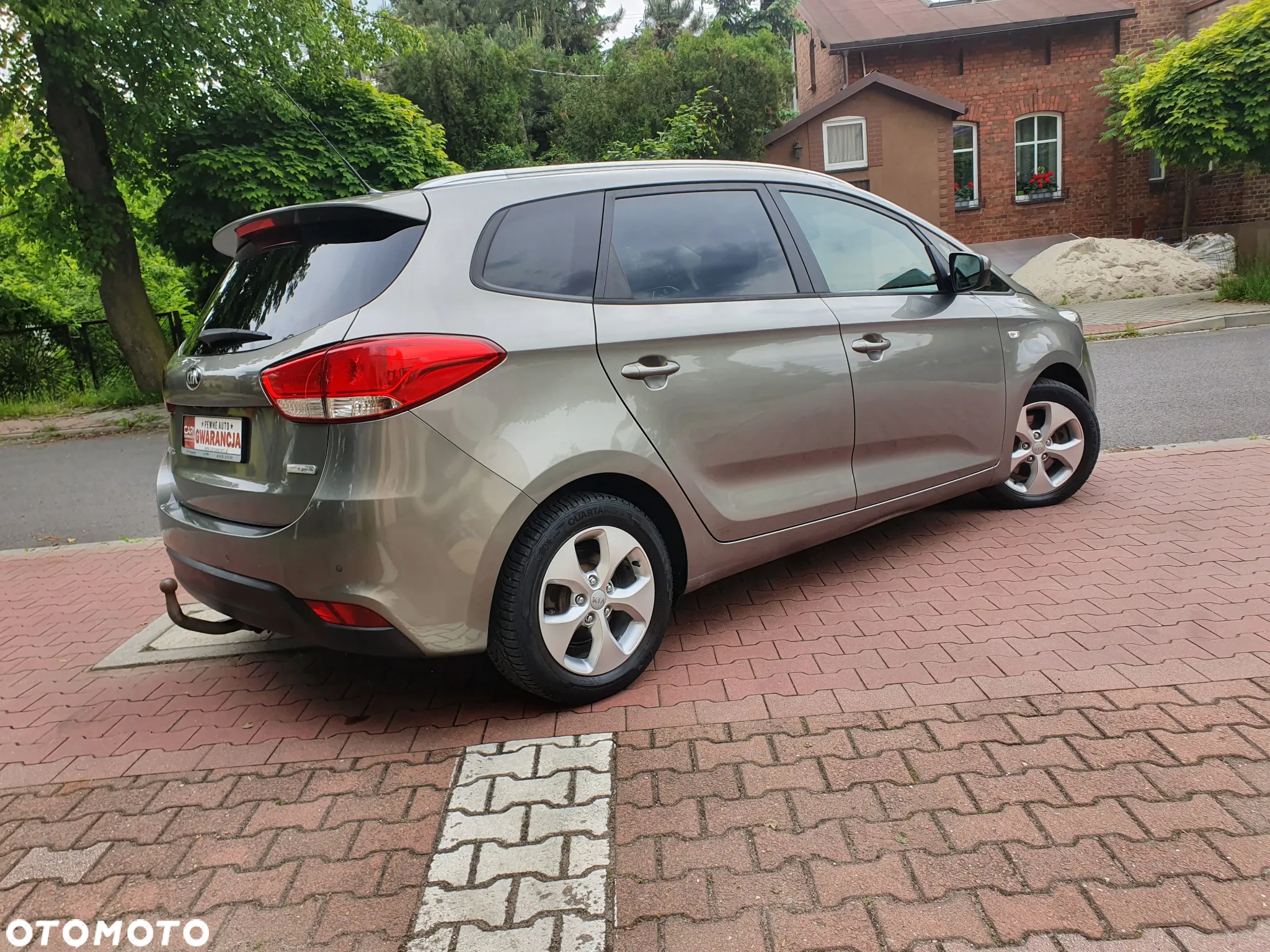 Kia Carens 2.0 GDI XL 7os - 26
