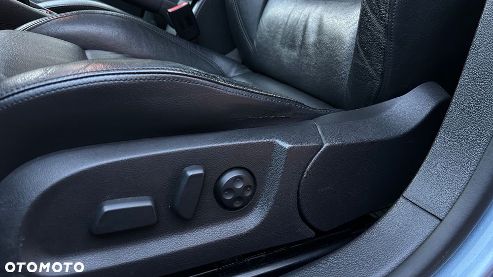 Volkswagen Golf 2.0 TDI 4Mot Highline - 15