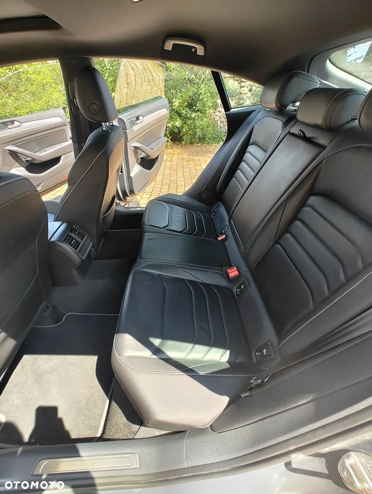 Volkswagen Arteon 2.0 TDI 4Motion SCR R-Line Edition DSG - 8