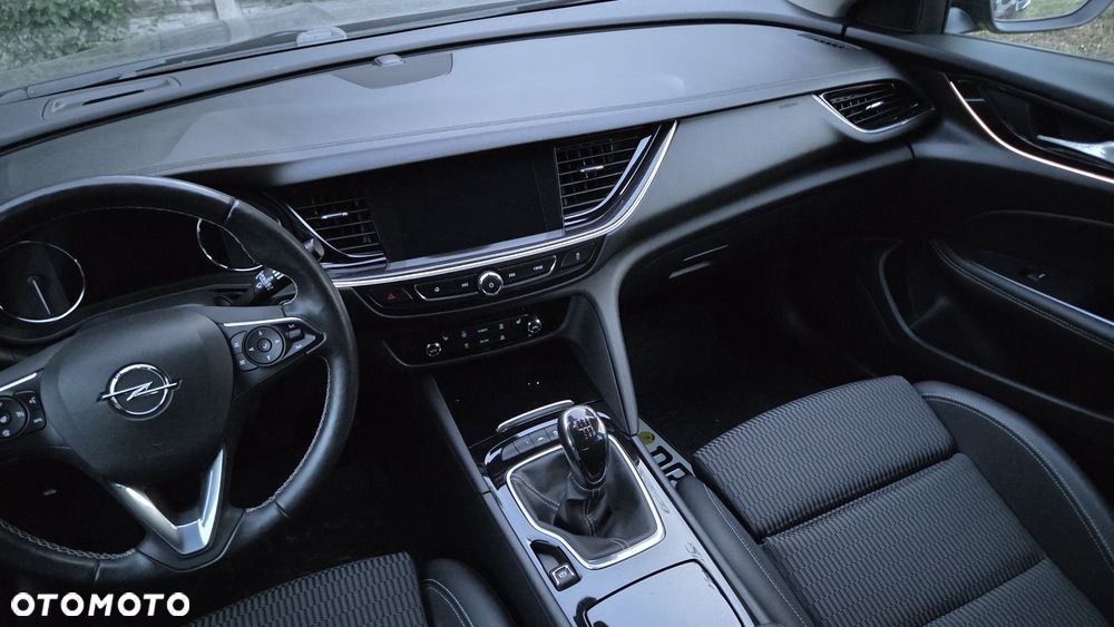 Opel Insignia 1.5 T GPF Ultimate S&S - 18
